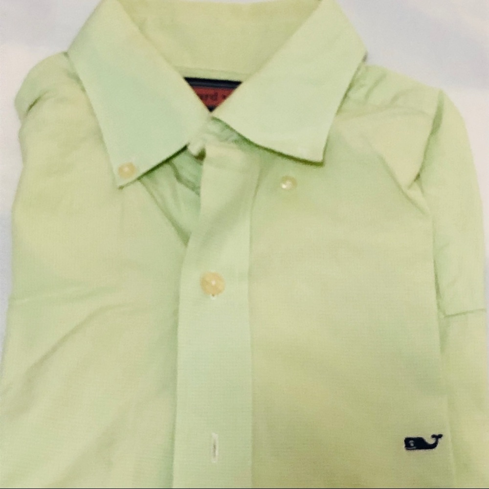 Vineyard Vines Whale shirt Medium